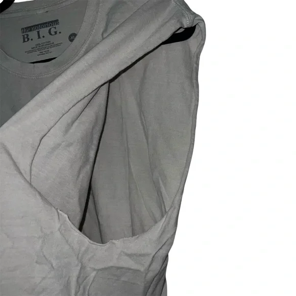 Graphic Black & Pink Tank Top – Size XL, Bold Print, 100% Cotton - Picture 5 of 8